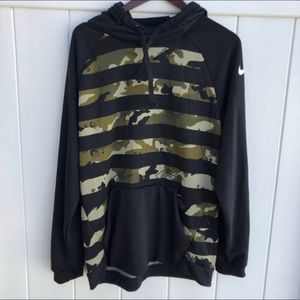 Nike pullover